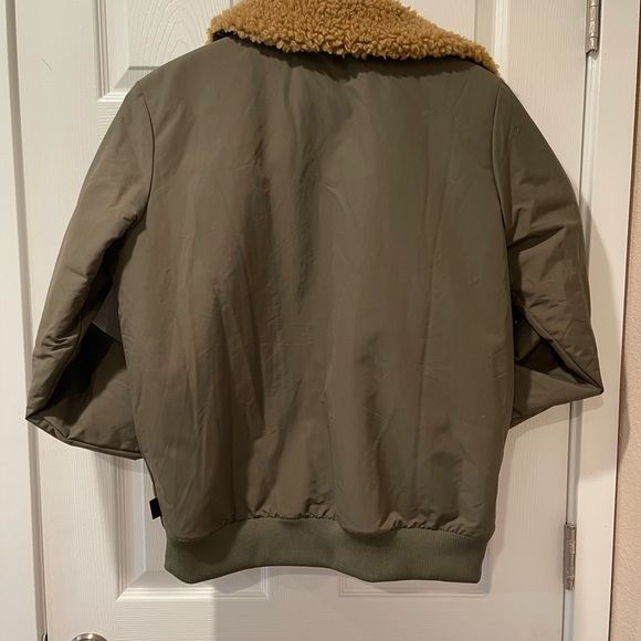 Patagonia Bomber Jacket - Picture 4 of 4